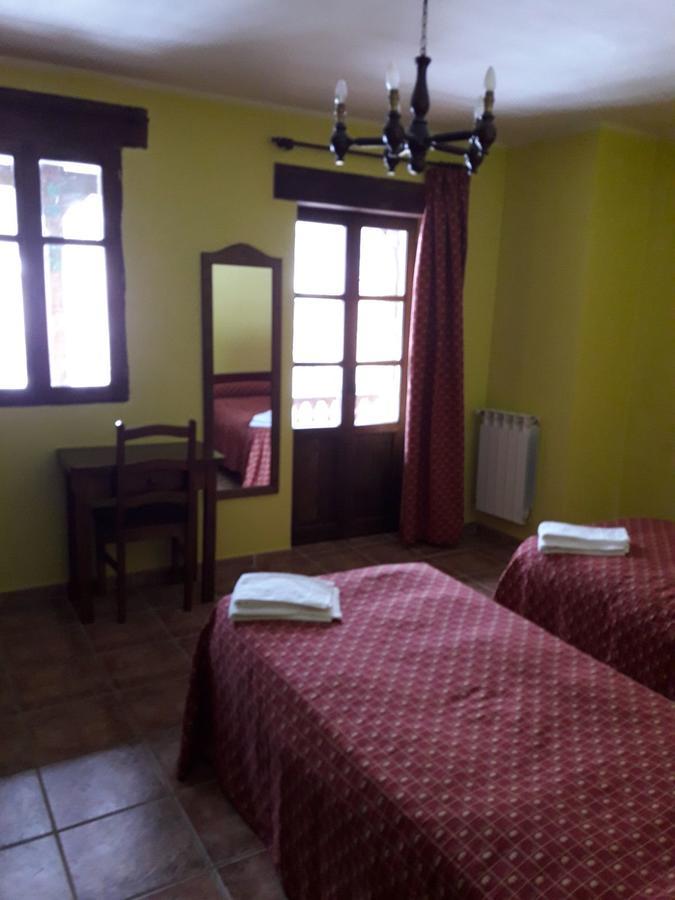 La Casa Vieja En Valdeon Hotel Soto De Valdeon Eksteriør billede