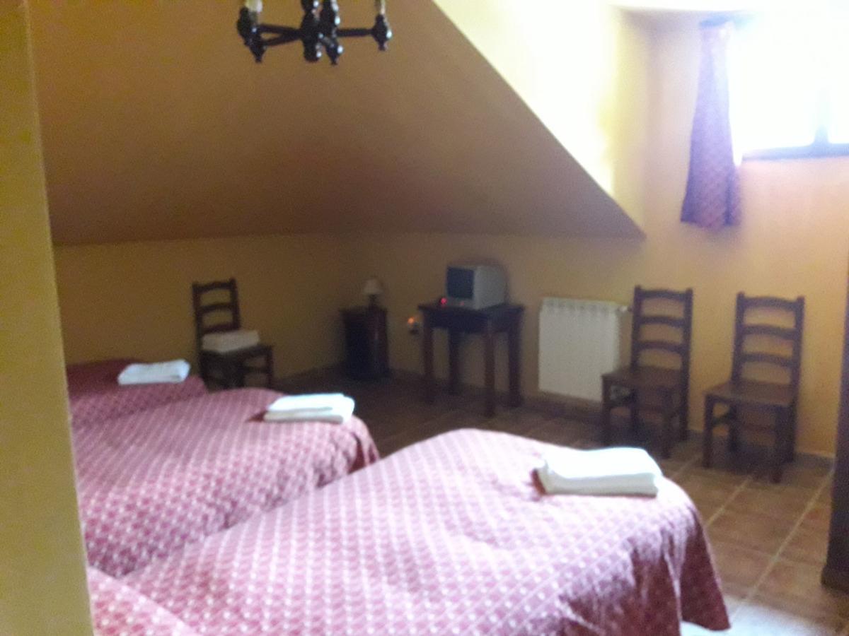 La Casa Vieja En Valdeon Hotel Soto De Valdeon Eksteriør billede